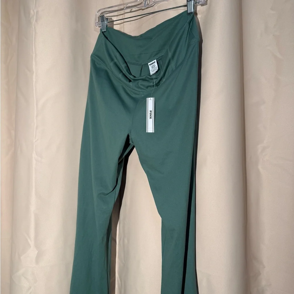 PINK Victoria's Secret Teal Yoga Pants - NWT - Picture 3 of 8